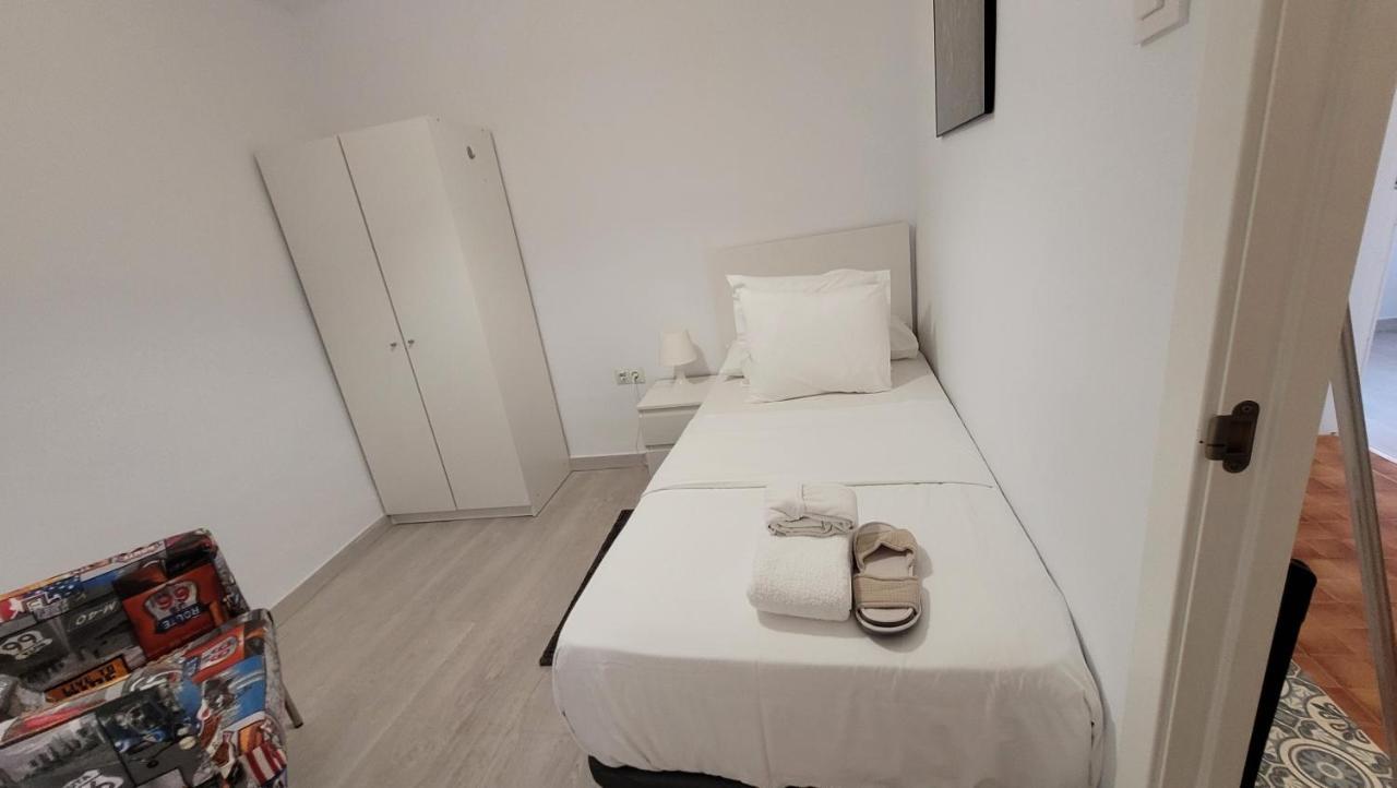 Apartaments B O D Collblanc 오스피탈레트 데 요브레가트 외부 사진