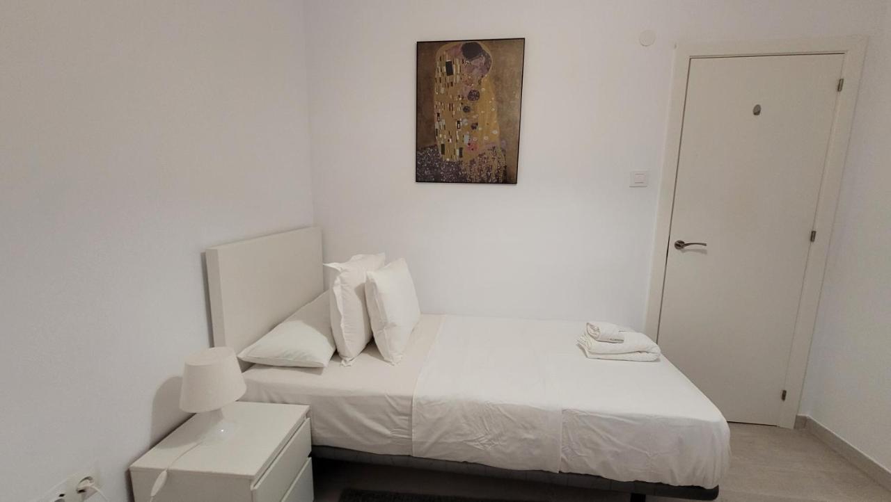 Apartaments B O D Collblanc 오스피탈레트 데 요브레가트 외부 사진